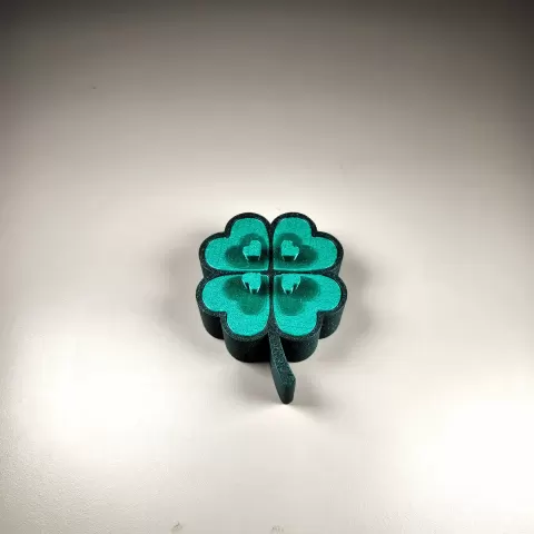 Lucky 4 Leaf Clover Box