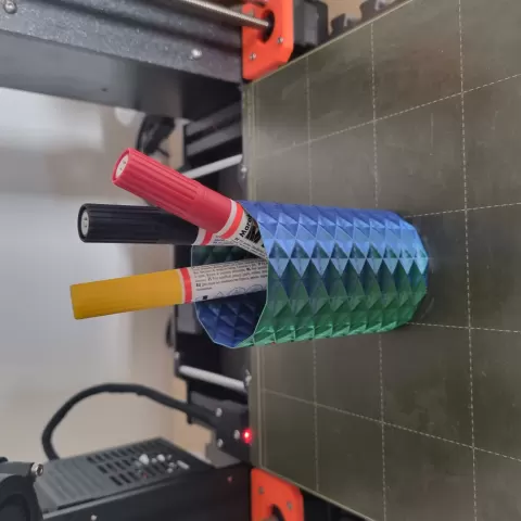 Pen Holder