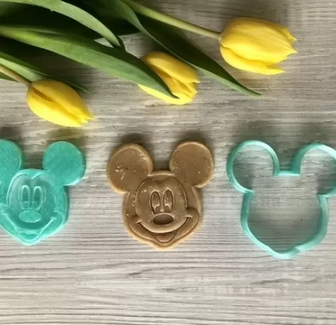 mickey mouse cookie cutter