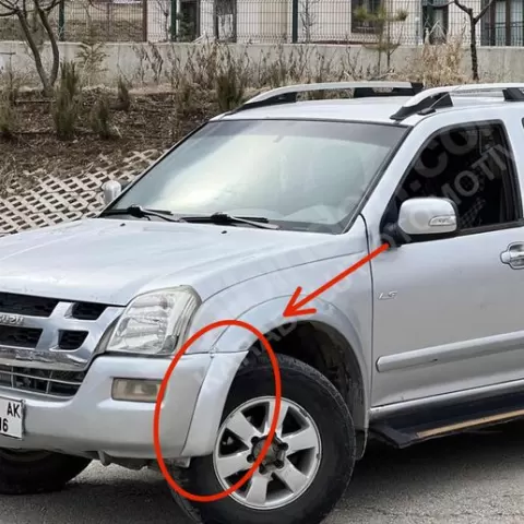 Isuzu Dmax Fender Trim