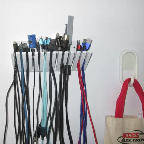 USB cable support