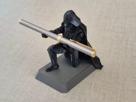 LowPoly Darth Vader Pen Holder
