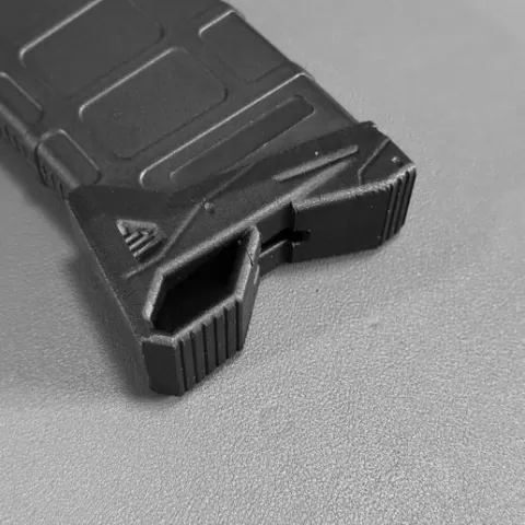 035_e&c - magazine base plate breacher type