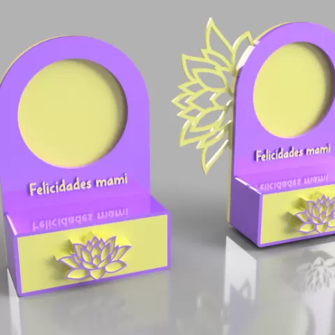 Customizable mirror