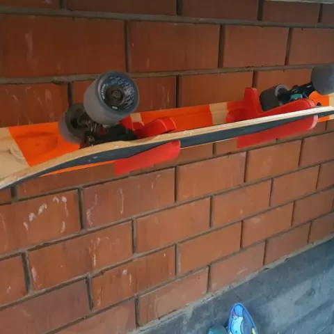 Skateboard mount