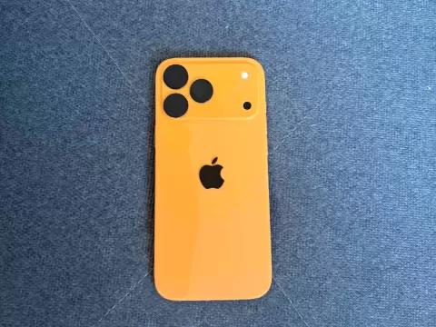 iphone 17 pro dummy