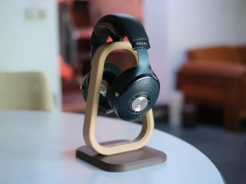 Loop Headphone Stand