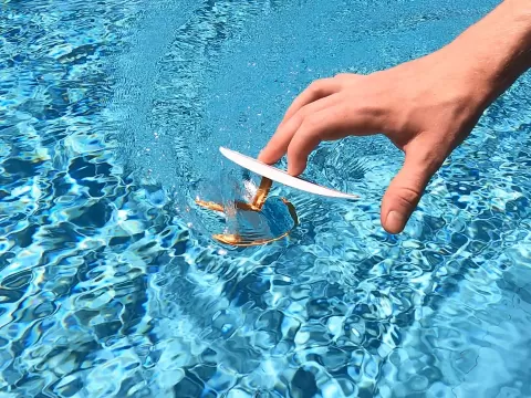 Hydrofoil for Finger-Surfboard