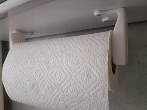 Quick Reload Paper Towel Holder