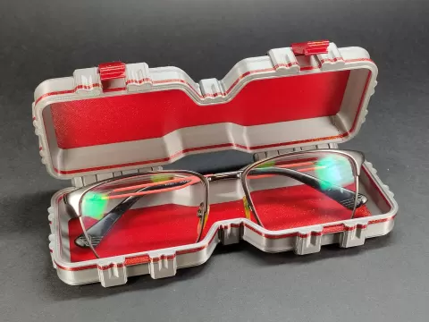 Rugged Glasses Box