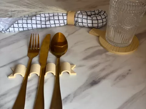 Wavy Ribbon Cutlery Rest & Napkin Ring Table Set