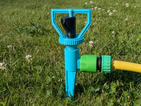 Rotating Garden Sprinkler