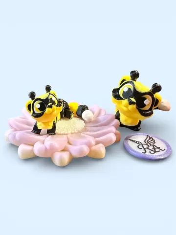 Rebel Buddy Ferret Bee