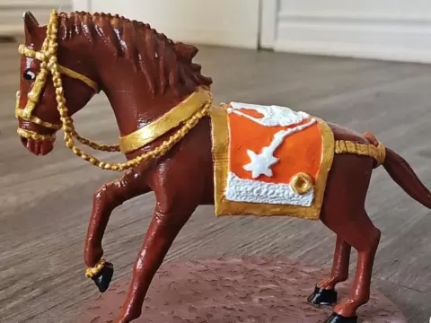 HORSE STATUE