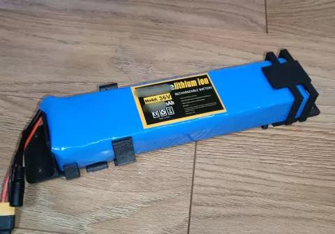 Battery holder for Fiat electric scooter model F500-F85 350PL