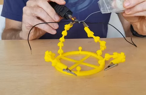 Solder Helping Hands