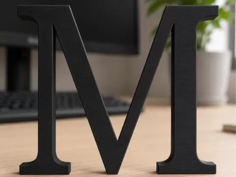 großes M serif