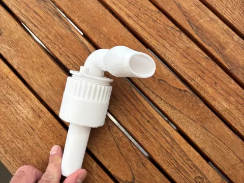 Verstellbare Einströmdüse für Pool
