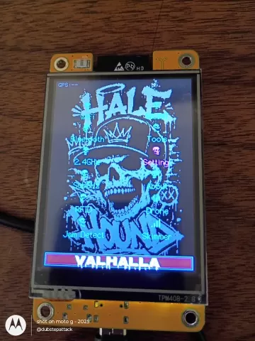 2.8"-CYD-HALEHOUND-CASE-NEW-V3-BY-DUBSTEPATTACK