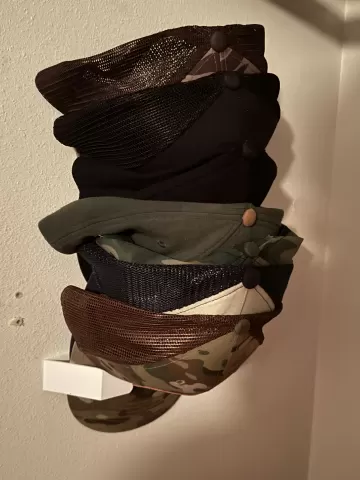 ultra compact hat storage device