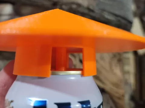 Wasp bait can cover/hanger