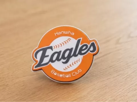 Hanwha Eagles Baseball Logo Clicker Fidget Toy