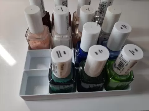 Organizer for nail polish