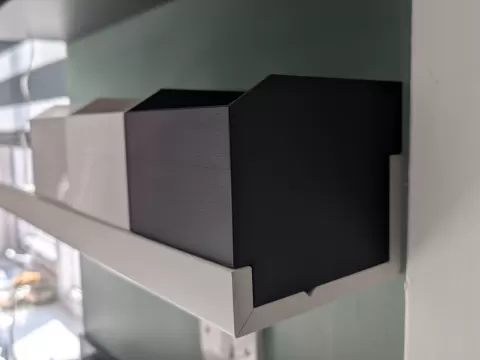 MOSSLANDA Box