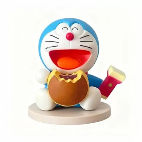 Doraemon Loves Dorayaki Figure