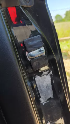 MR2 Spyder door stabilizers