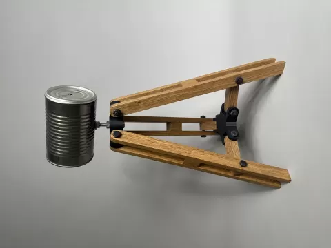 Tripod top and spreader hub