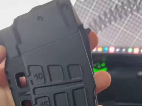 ak12 mag