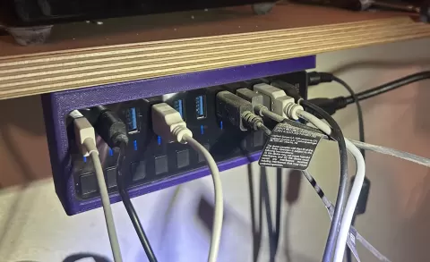 Sabrent USB Hub Mount