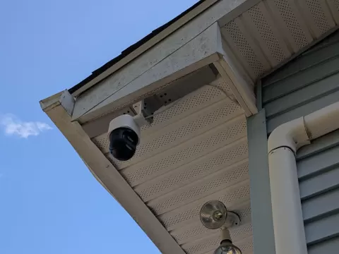 Track Mix Camera Soffit Mount
