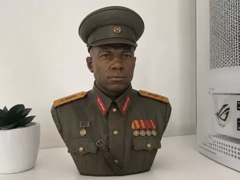 El Dictator Mbappé Bust