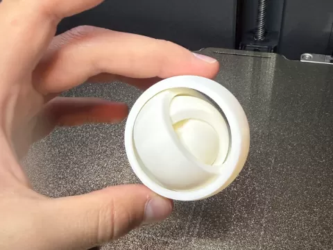 gyro fidget toy hole though the middle