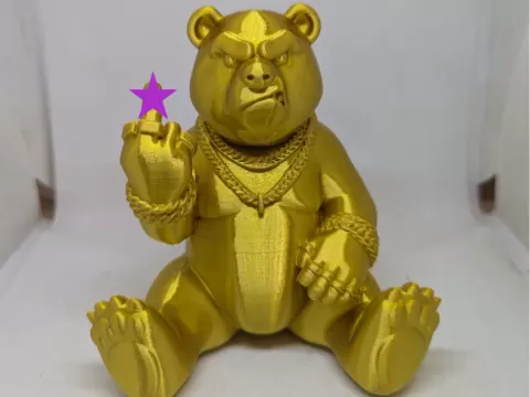 Bear die boos kijkt