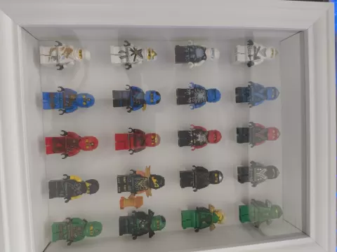 Minifigure Display For VÄSTANHED Frame