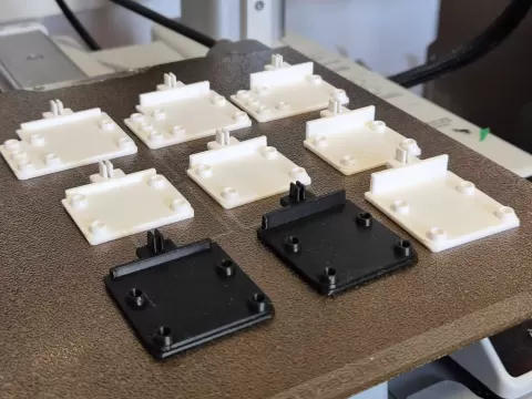 Height Adjusted Base Plates For Minifigure Frames