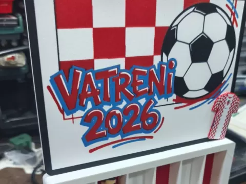 VATRENI FIGURINE STAND
