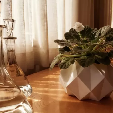 Geometric origami flower pot