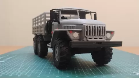 URAL 4320 32 Scale