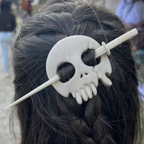 Skull and Sword Hairpiece (Nelliel mask, Bleach Anime)