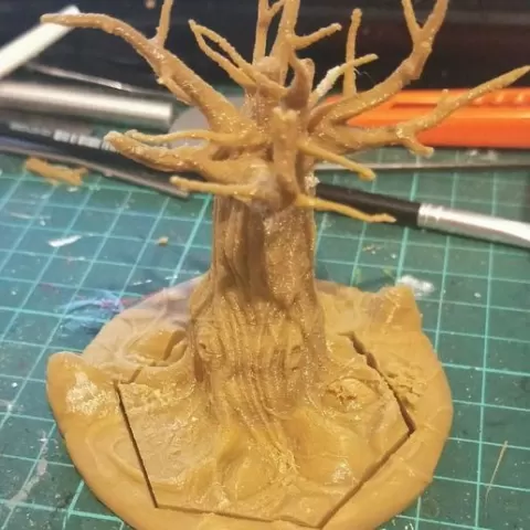 Adaptable Detailed Dead Tree