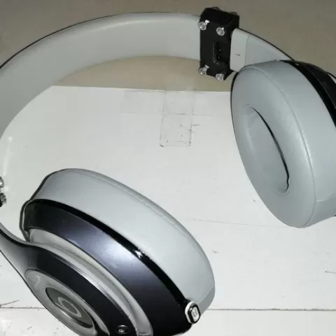 REINFORCEMENT BEATS STUDIO WIRELESS