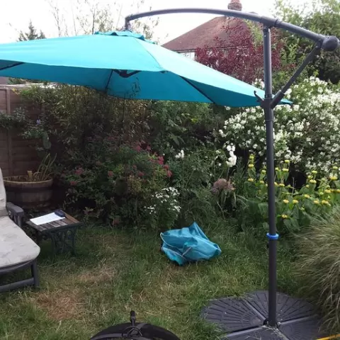 Garden brolly swivel adjuster.