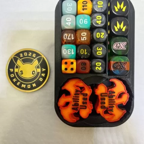 Tin Charizard Organizer