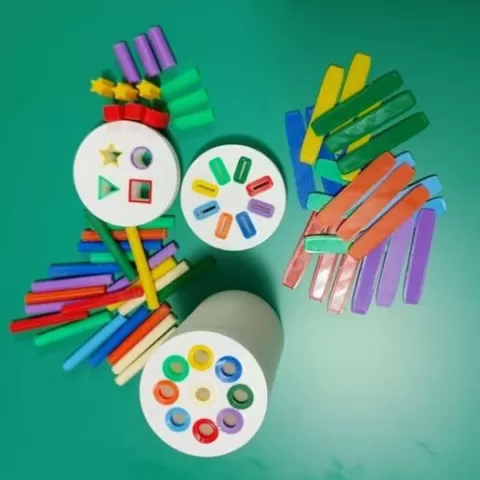 Cylinder with forms for embedding