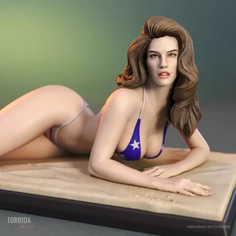 Cindy the supermodel by Torrida Minis
