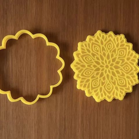 Ceramic cutting mandala V2